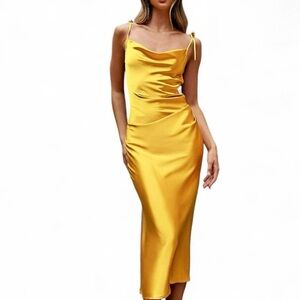 Elegant Yellow Midi Dress